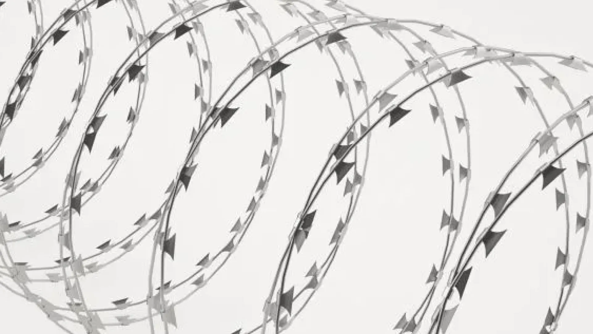 Колючая проволока, спиралевидная ОКС 700 мм Барс СББ